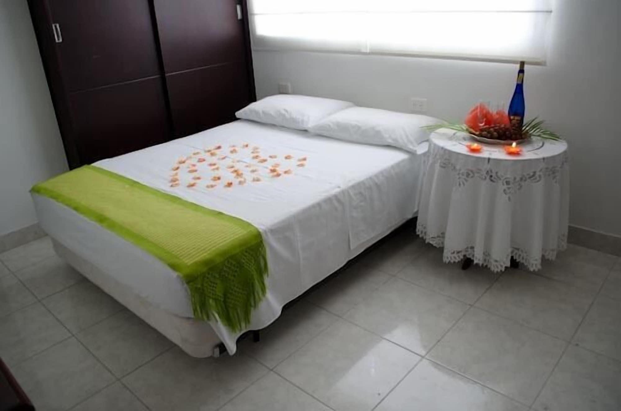 Hotel Casa Pablo Неива Екстериор снимка