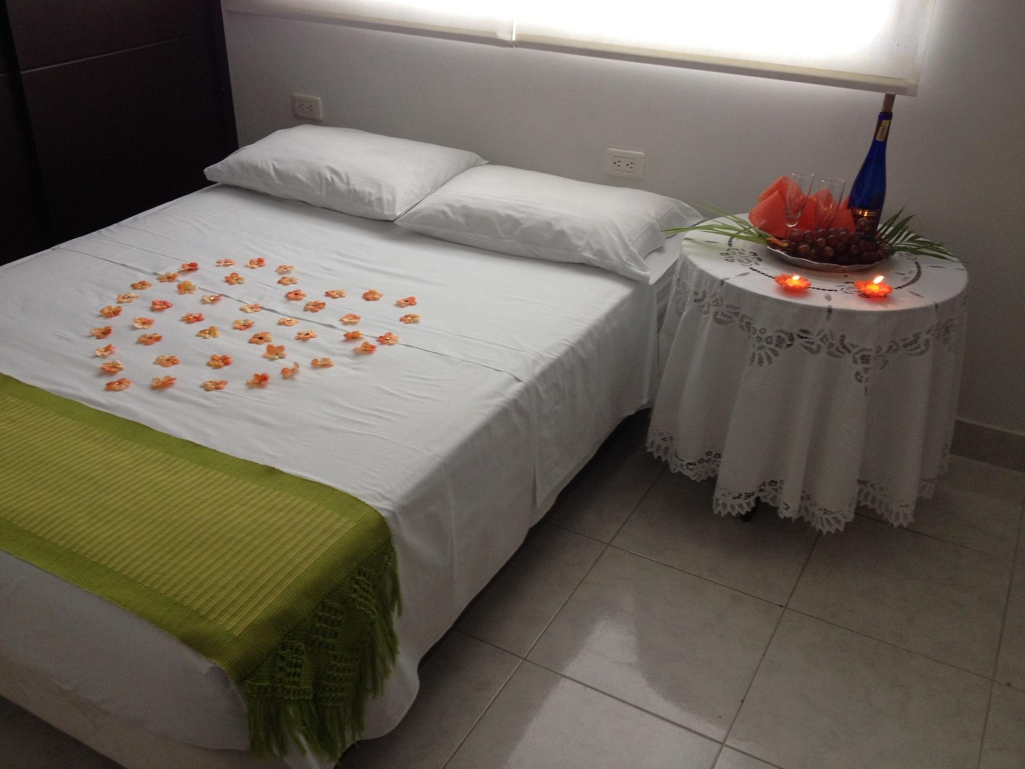 Hotel Casa Pablo Неива Екстериор снимка