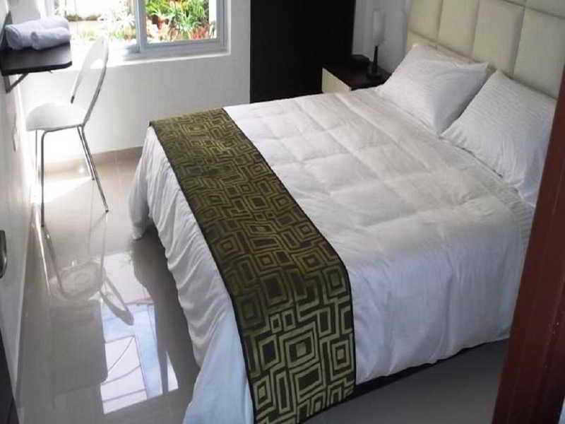 Hotel Casa Pablo Неива Екстериор снимка