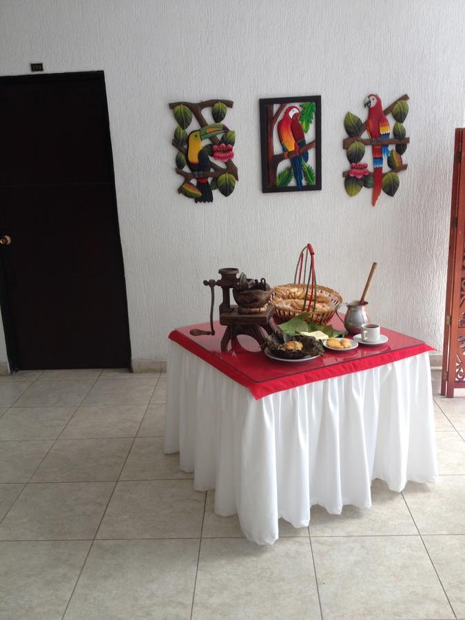 Hotel Casa Pablo Неива Екстериор снимка